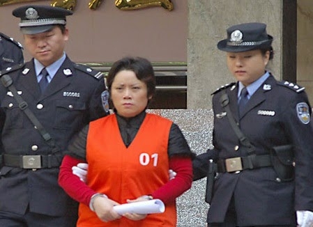 Bí ẩn về sự sa đọa của bà trùm mafia TQ: Nuôi 16 nhân tình trẻ để mua vui - Ảnh 2.