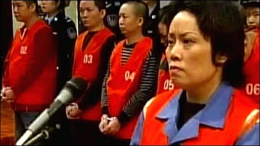 Bí ẩn về sự sa đọa của bà trùm mafia TQ: Nuôi 16 nhân tình trẻ để mua vui - Ảnh 3.