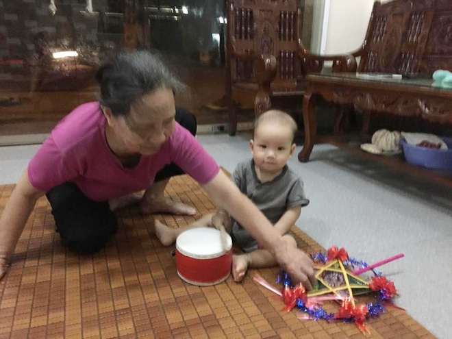 Câu chuyện cô gái sống chung với bà chồng, tìm được người tâm giao vui tính nay đã ngoài 80 tuổi - Ảnh 4.