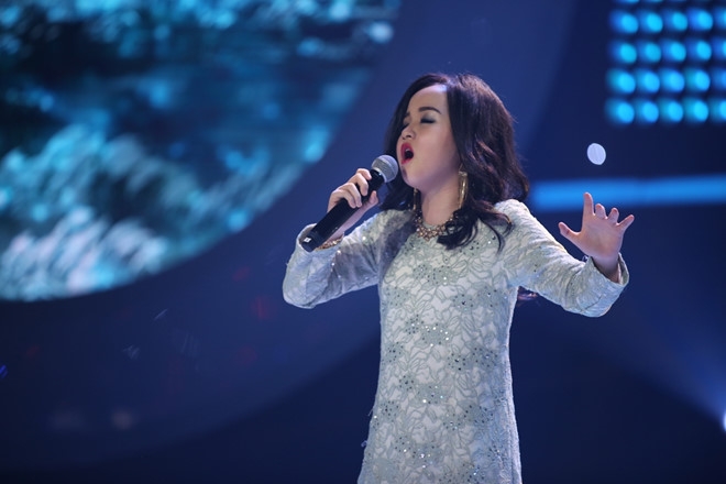 Co be 10 tuoi tu tin hoa Thanh Lam o Guong mat than quen nhi hinh anh 1