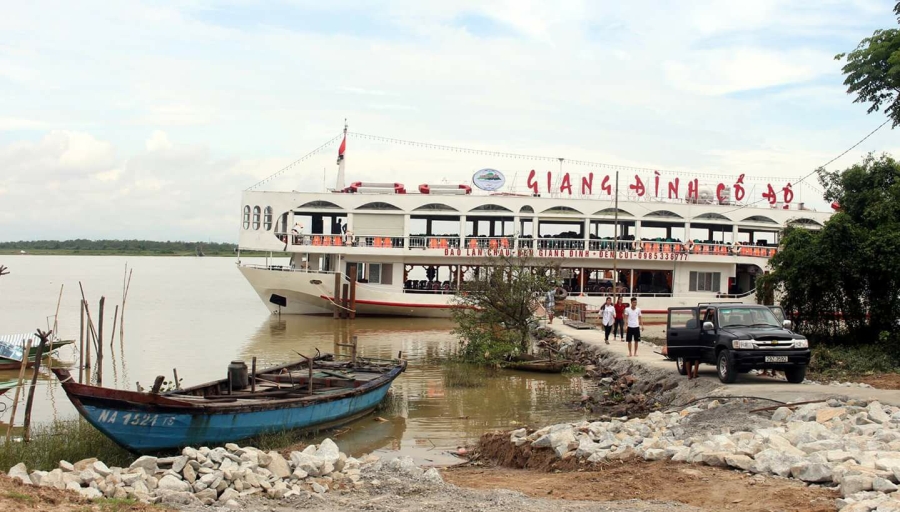 Du thuyền triệu đô, đình chỉ hoạt động, không phép, Hà Tĩnh, Giang đình cổ độ