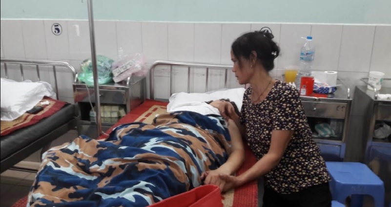 vu co giao tu tu o hai phong: se dieu chuyen co giao ve truong cu hinh anh 1