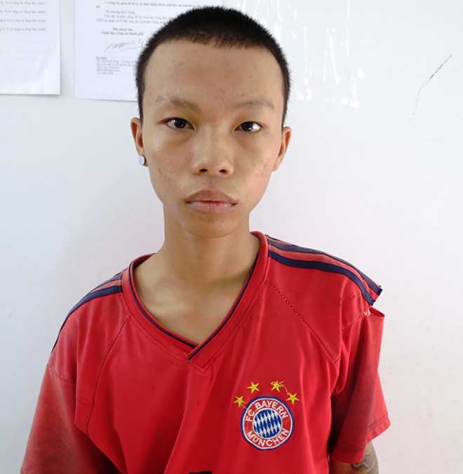den du sinh nhat ban trai quen qua mang, thieu nu bi lot quan ao hinh anh 1