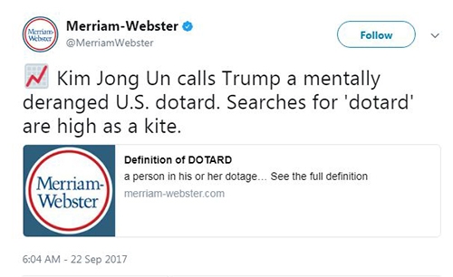 Thông báo của từ điển online Merriam-Webster về việc người Mỹ đổ xô tra cứu từ lão lẩm cẩm. Ảnh chụp màn hình: Twitter.