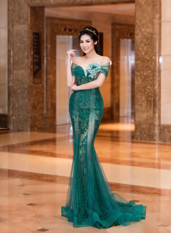 6-my-nhan-viet-mac-dep-nhat-tuan-25-9-2