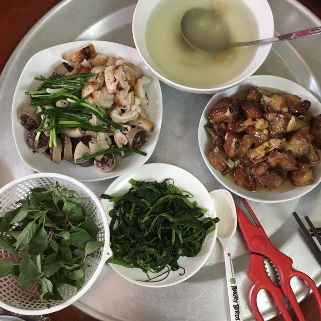 Chị em hào hứng ngồi bàn luận, chia sẻ với nhau cách thiết kế thực đơn tùy theo số người trong nhà - Ảnh 9.