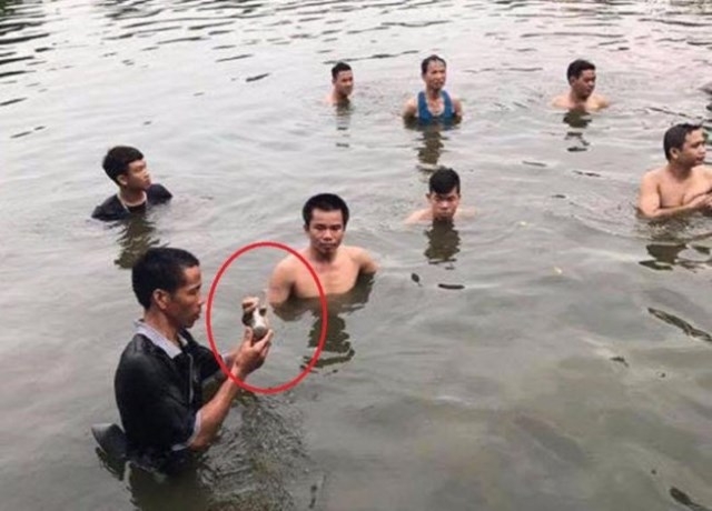 chi khi nhac den con, nu nghi pham sat hai chu nhiem htx moi khoc hinh anh 3