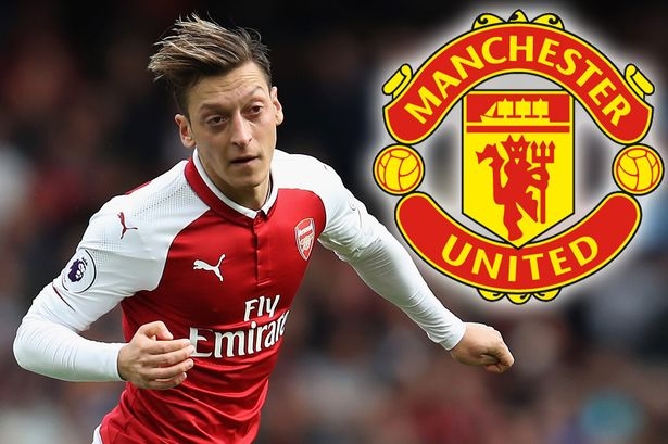 Mesut Ozil tính đào tẩu khỏi Arsenal để sang MU