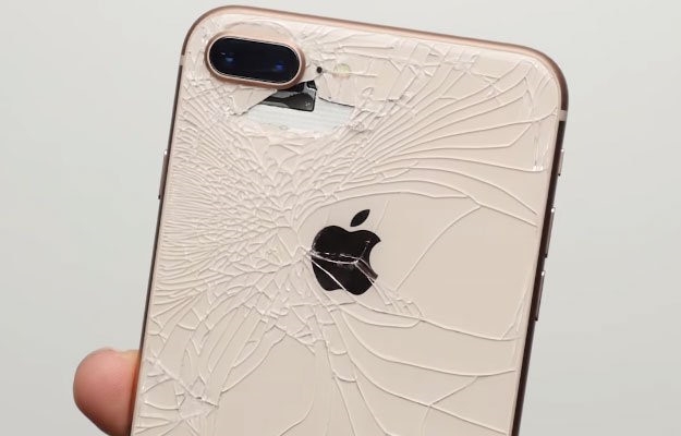 Nguoi dung co the hoi tiec neu mua iPhone 8 hinh anh 1