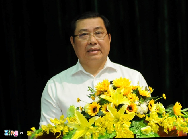 Chu tich TP Da Nang noi ve viec ban nha cong san hinh anh 1