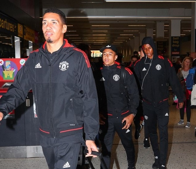 Man Utd di chuyển hơn 5.000 km để đá Champions League