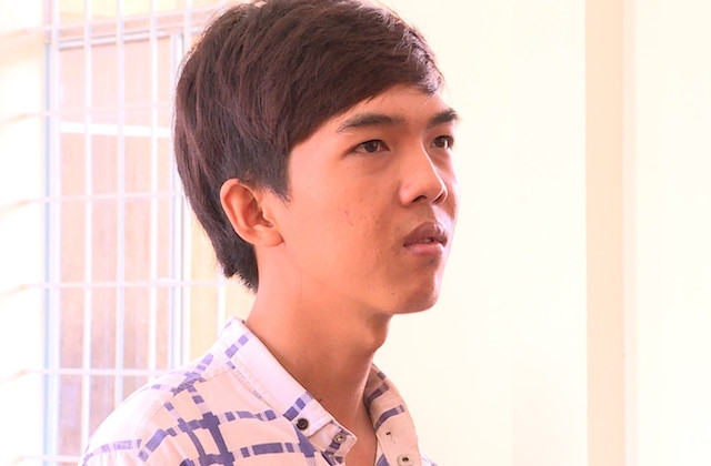 'Yeu’ nu sinh lop 8, nam thanh nien 21 tuoi linh 12 thang tu hinh anh 1