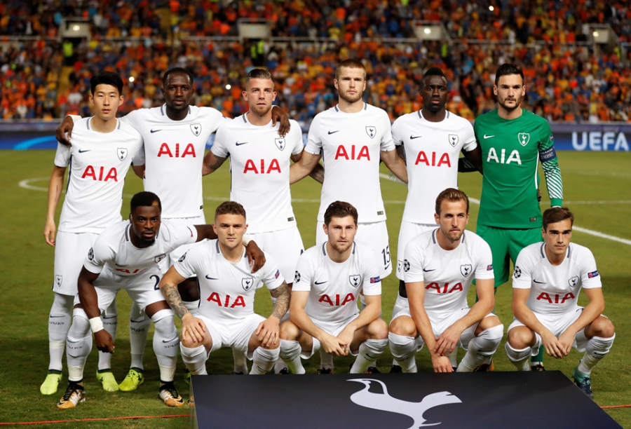 Harry Kane di vao lich su sau cu hat-trick tai Champions League hinh anh 1