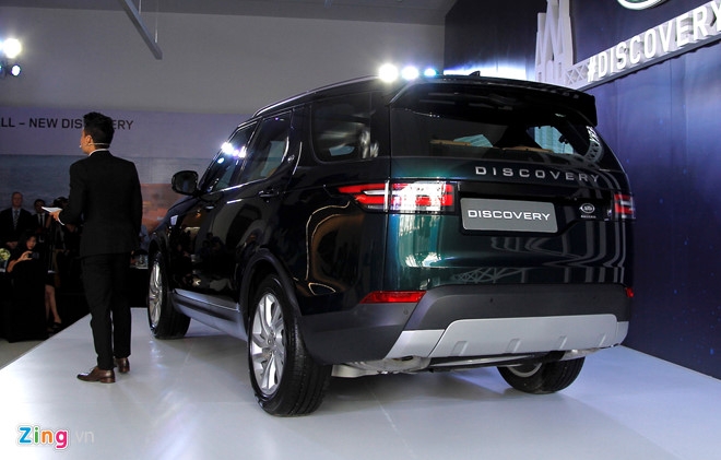 SUV loi nuoc Land Rover Discovery ra mat tai Viet Nam gia 4 ty dong hinh anh 3