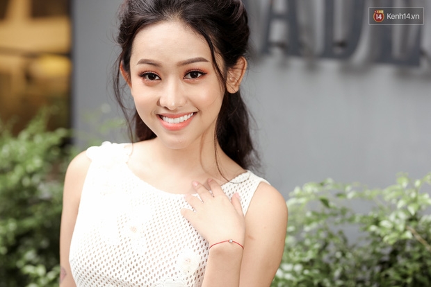 Thuý Vi ở tuổi 19: Có nghề nào kiếm tiền nhanh hơn làm người nổi tiếng đâu - Ảnh 9.