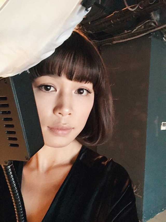 choang ngop voi khong gian dam cuoi cua btv quang minh va linh le hinh anh 11