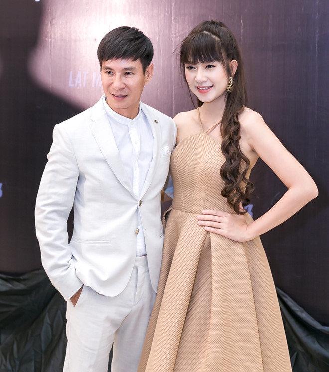 Ly Hai se pha nhieu xe hoi moi trong phim 'Lat mat 3' hinh anh 1
