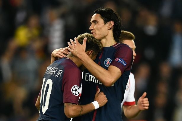Neymar, Cavani đã làm lành?