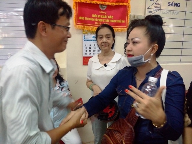 sau “bai thi”, quan 5 bat ngo thay toan bo ban quan ly cho an dong hinh anh 2