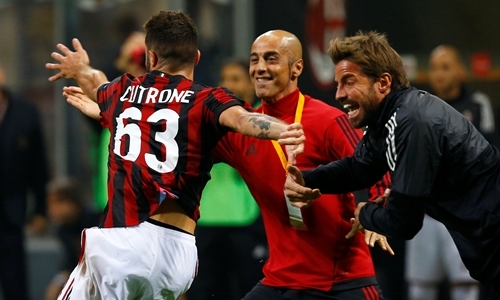 ac-milan-thang-o-phut-bu-gio-sau-man-ruot-duoi-kich-tinh