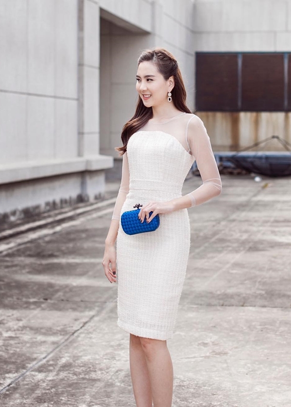 co-gai-thoi-tiet-mai-ngoc-va-bo-suu-tap-tui-hieu-hoanh-trang-page-2-10
