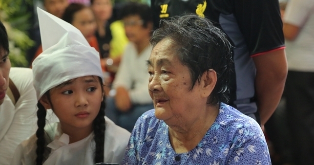 Me nghe si Khanh Nam: ‘Luc vuot mat no, toi dinh ray vi toi khong nghe loi’
