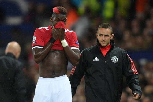 m.u don hung tin tu paul pogba hinh anh 1
