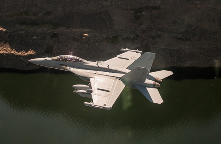 anh: suc manh may bay tac chien dien tu ea-18g growler cua my hinh 6
