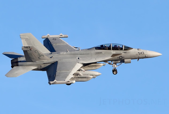 anh: suc manh may bay tac chien dien tu ea-18g growler cua my hinh 12