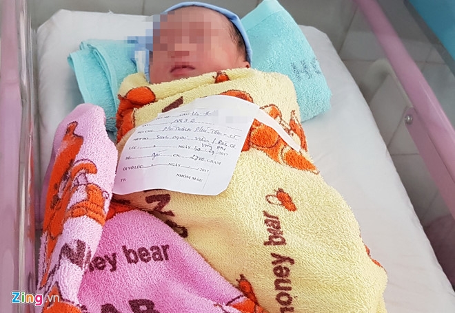 San phu buoc xuong duong sinh con tai chot den do hinh anh 1