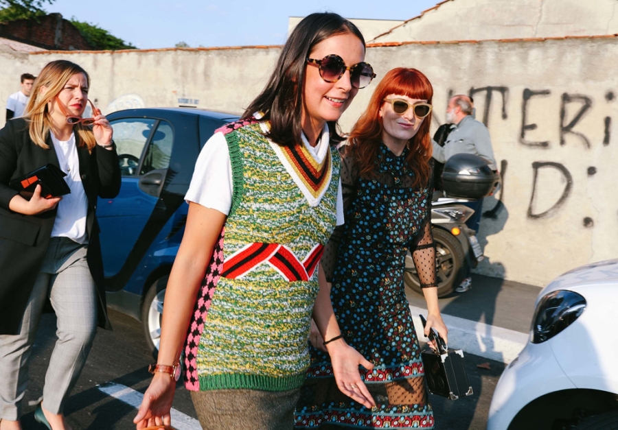 Street style chat nhat tai tuan le thoi trang Paris 2017 hinh anh 9