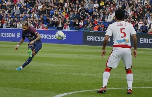 neymar-lap-cu-dup-sut-phat-psg-de-bep-bordeaux-1