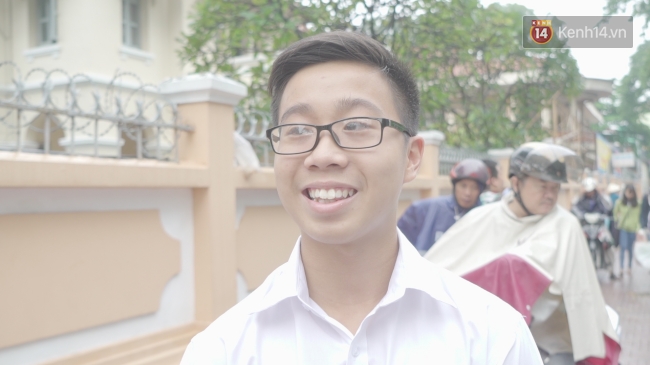 Chuyện chưa kể về bác bảo vệ mà học sinh chuyên Lê Hồng Phong cúi đầu chào mỗi ngày: Hiệp sĩ xích lô 21 lần bắt cướp - Ảnh 3.