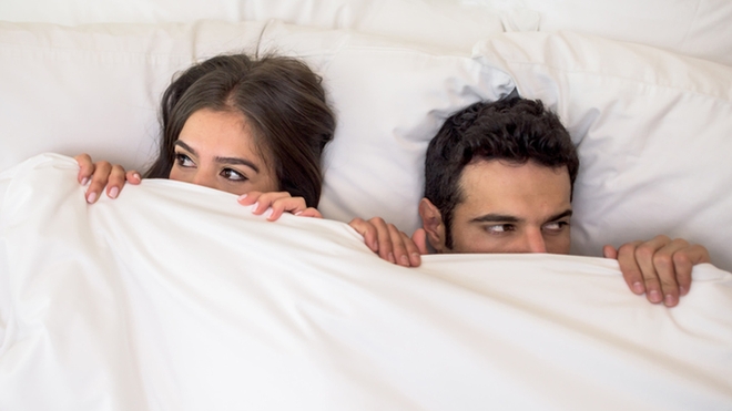 Chuyên gia trả lời câu hỏi Làm sao khi vừa quan hệ tình dục không an toàn? - hãy xem bạn đã làm đúng chưa - Ảnh 1. Chuyên gia trả lời câu hỏi Làm sao khi vừa quan hệ tình dục không an toàn? - hãy xem bạn đã làm đúng chưa - Ảnh 1.