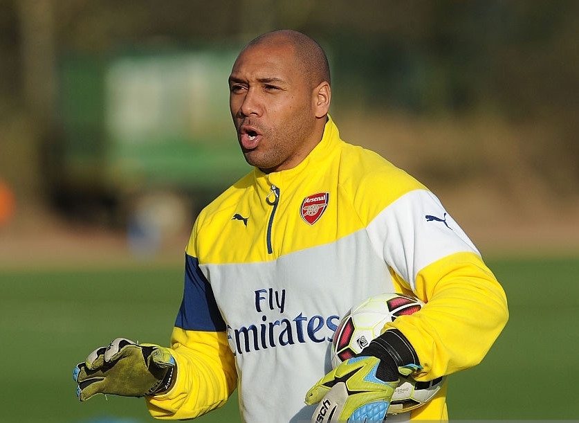 Jason Brown, cựu HLV thủ môn đội trẻ Arsenal sẽ tham gia công tác huấn luyện thủ môn, làm trợ lý cho HLV Hoàng Anh Tuấn từ ngày mai (3/10). 