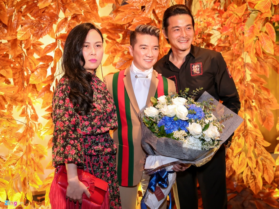 Me Mr. Dam nhan con trai: 'Nhung gi khong phai, bo qua cho me nha' hinh anh 8
