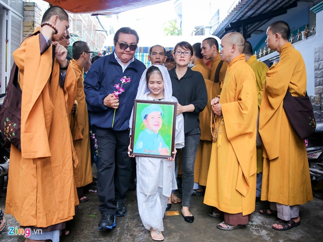 Phuoc Sang, Hong To toi dua tien nghe si Khanh Nam hinh anh 4