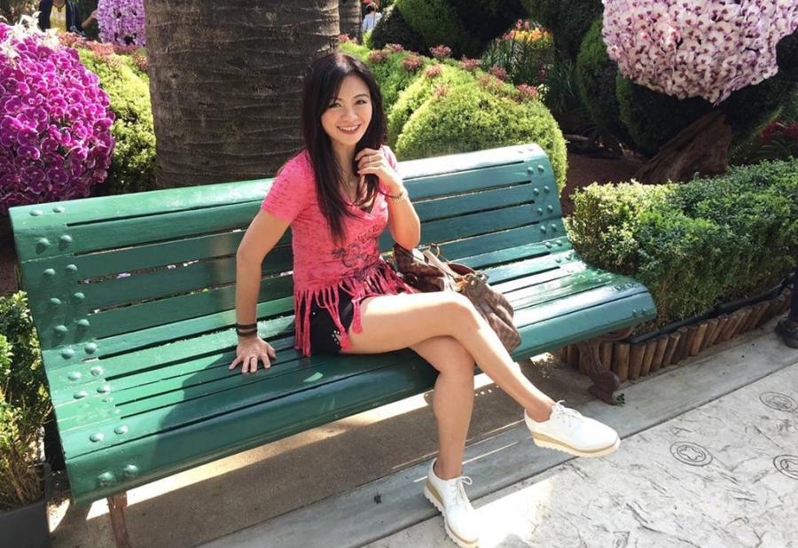 Ba me 50 tuoi gay bat ngo khi tre trung nhu thieu nu doi muoi hinh anh 7