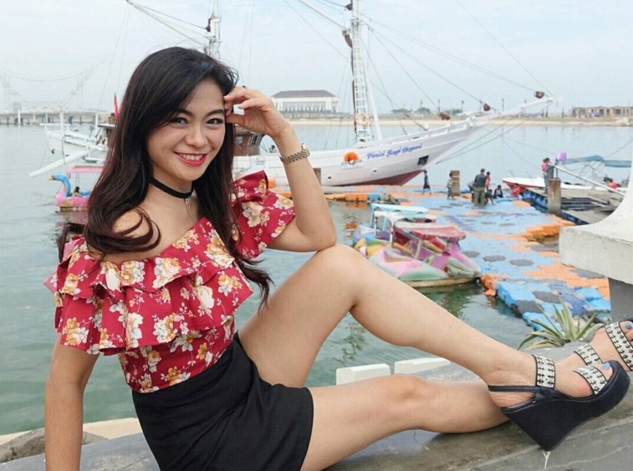 Ba me 50 tuoi gay bat ngo khi tre trung nhu thieu nu doi muoi hinh anh 8