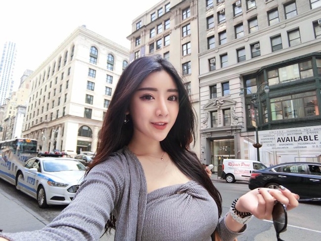 chỉ di xem ca nhạc, co gái cũng nỏi tiéng vì ly do khong ngo hinh anh 8