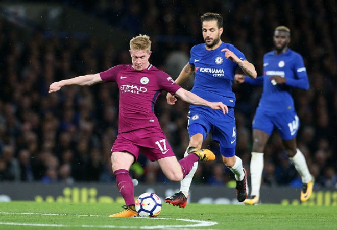 MU – Man City đua vô địch Ngoại hạng Anh: Những cạm bẫy 