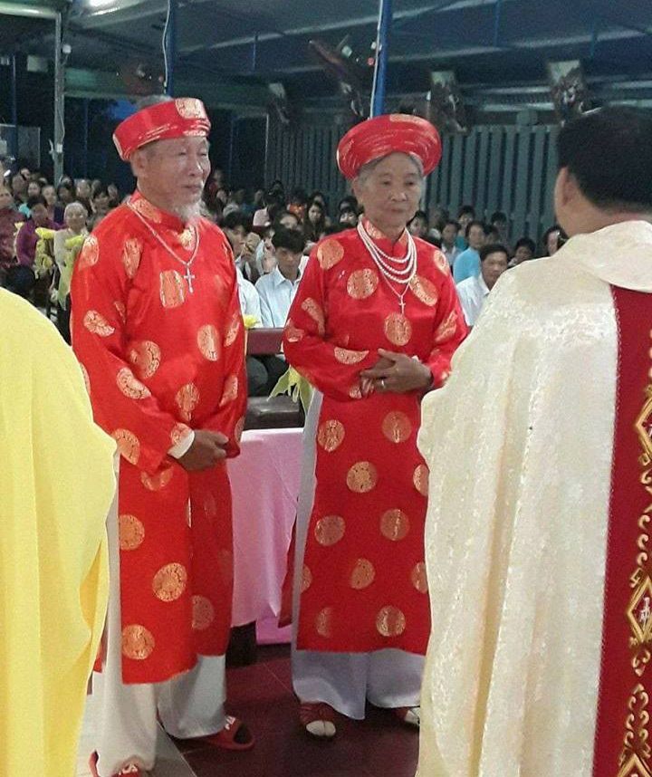 chau trai khoe 
