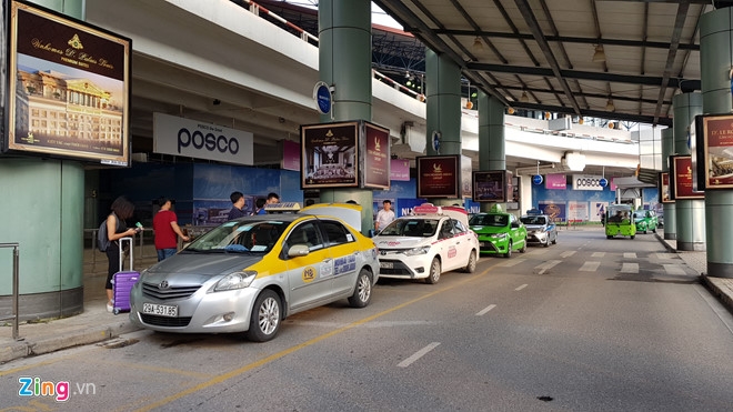 Cuoc chien cuoc san bay cua taxi truyen thong va Uber, Grab o Ha Noi hinh anh 4