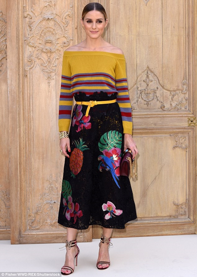 Hoc cach mix ao len va chan vay hop mot nhu Olivia Palermo hinh anh 11