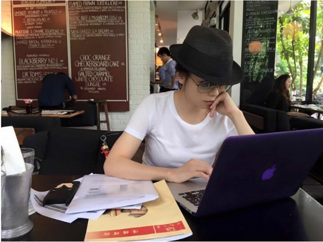 tu nhuoc tuyen: my nu phim 18+ lam moi viec giup chong tra no hinh anh 1