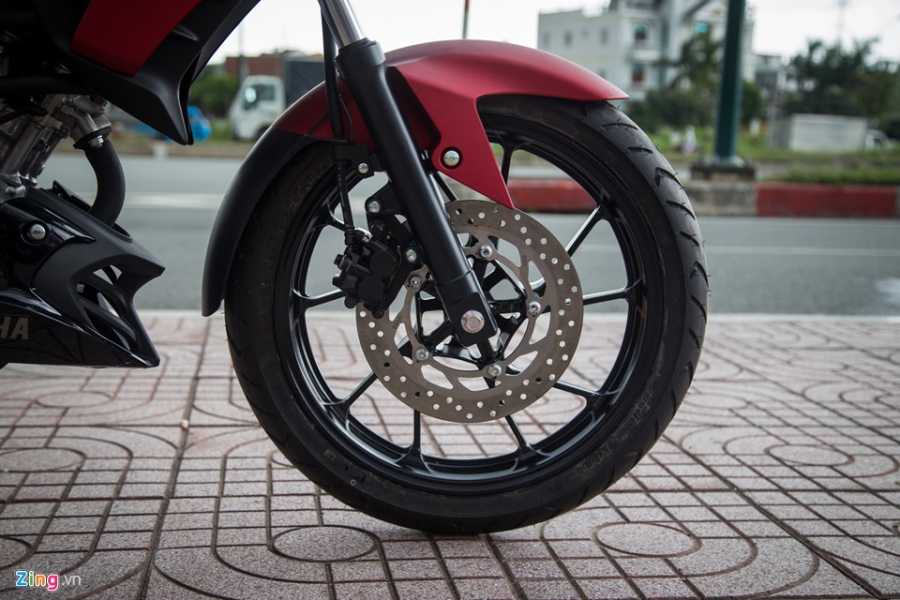 Yamaha FZ150i 2017 dau tien ve Viet Nam hinh anh 4
