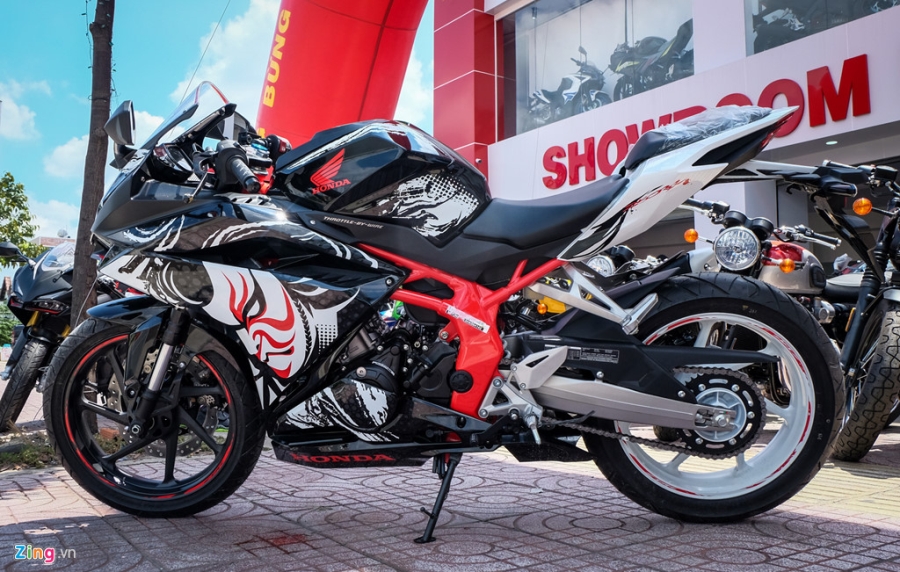 Honda CBR250RR ban dac biet gia hon 200 trieu dong tai Viet Nam hinh anh 2