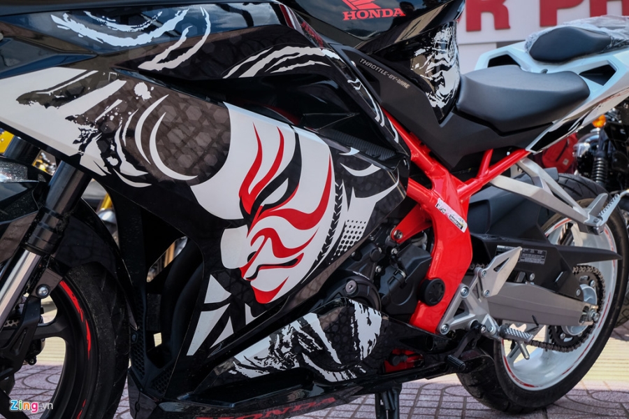 Honda CBR250RR ban dac biet gia hon 200 trieu dong tai Viet Nam hinh anh 3