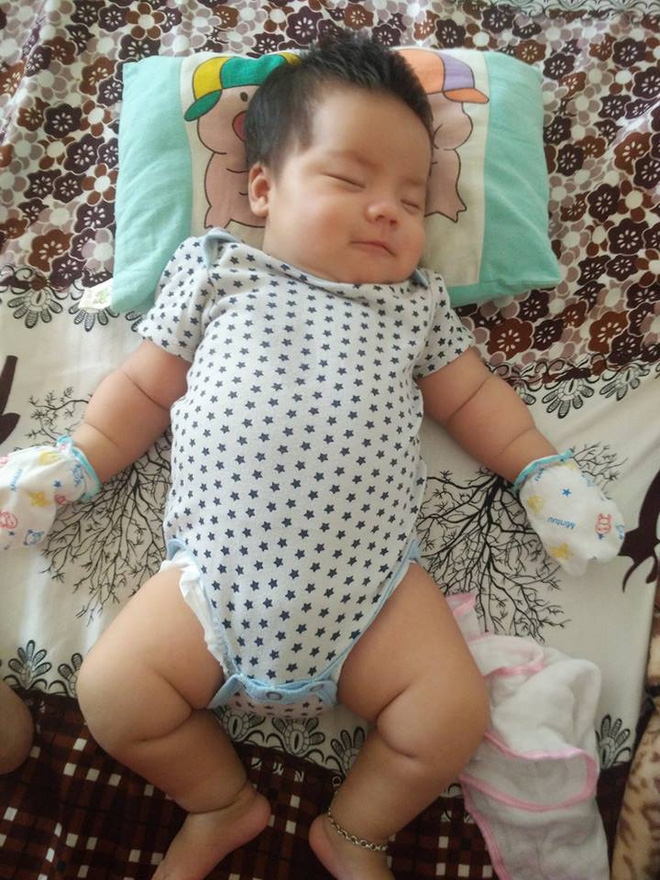 Tuyển tập những em bé nhỡ siêu yêu, vượt qua mọi biện pháp của bố mẹ để đến với thế giới - Ảnh 8.