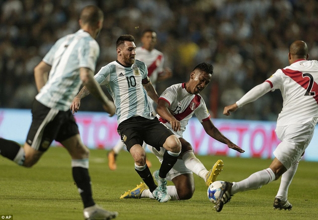  Messi đã có một trận đấu đầy vô duyên 